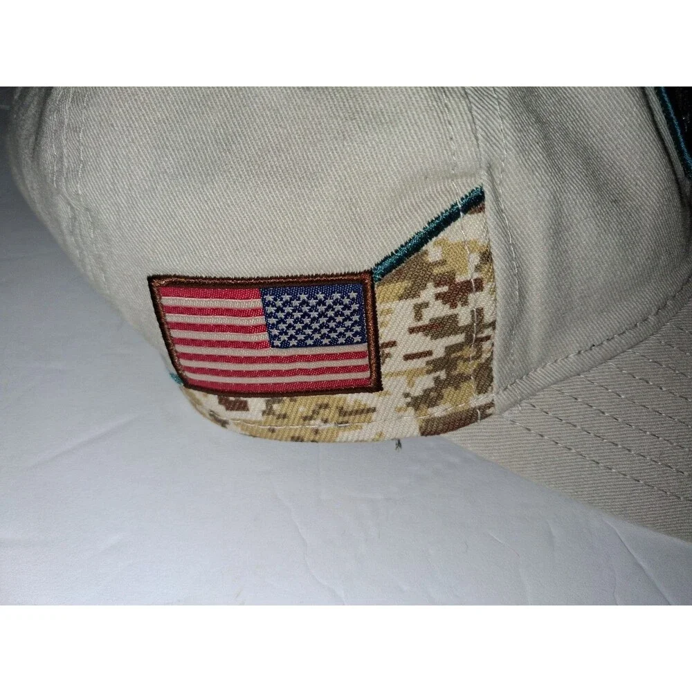 New Era Philadelphia Eagles Military Camo Fitted Hat Tan NFL Size 7 1/4
